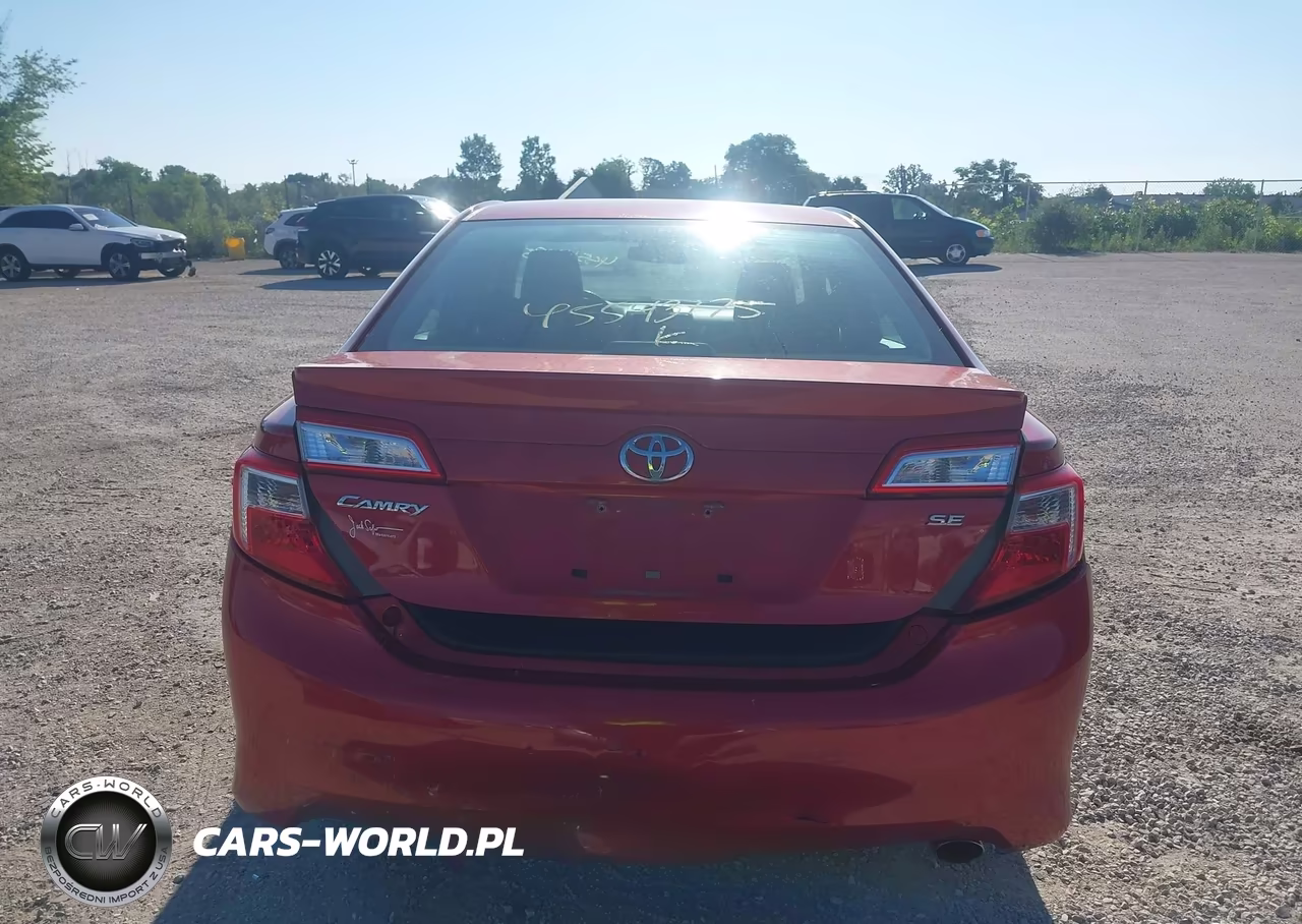 2013 Toyota Camry Se VIN:4T1BF1FK3DU677673 - 16
