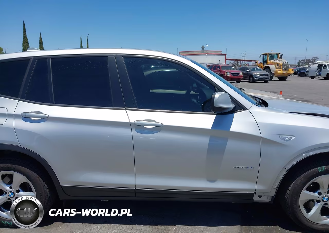 2012 BMW X3 xDrive28I VIN:5UXWX5C52CL724431 - 14