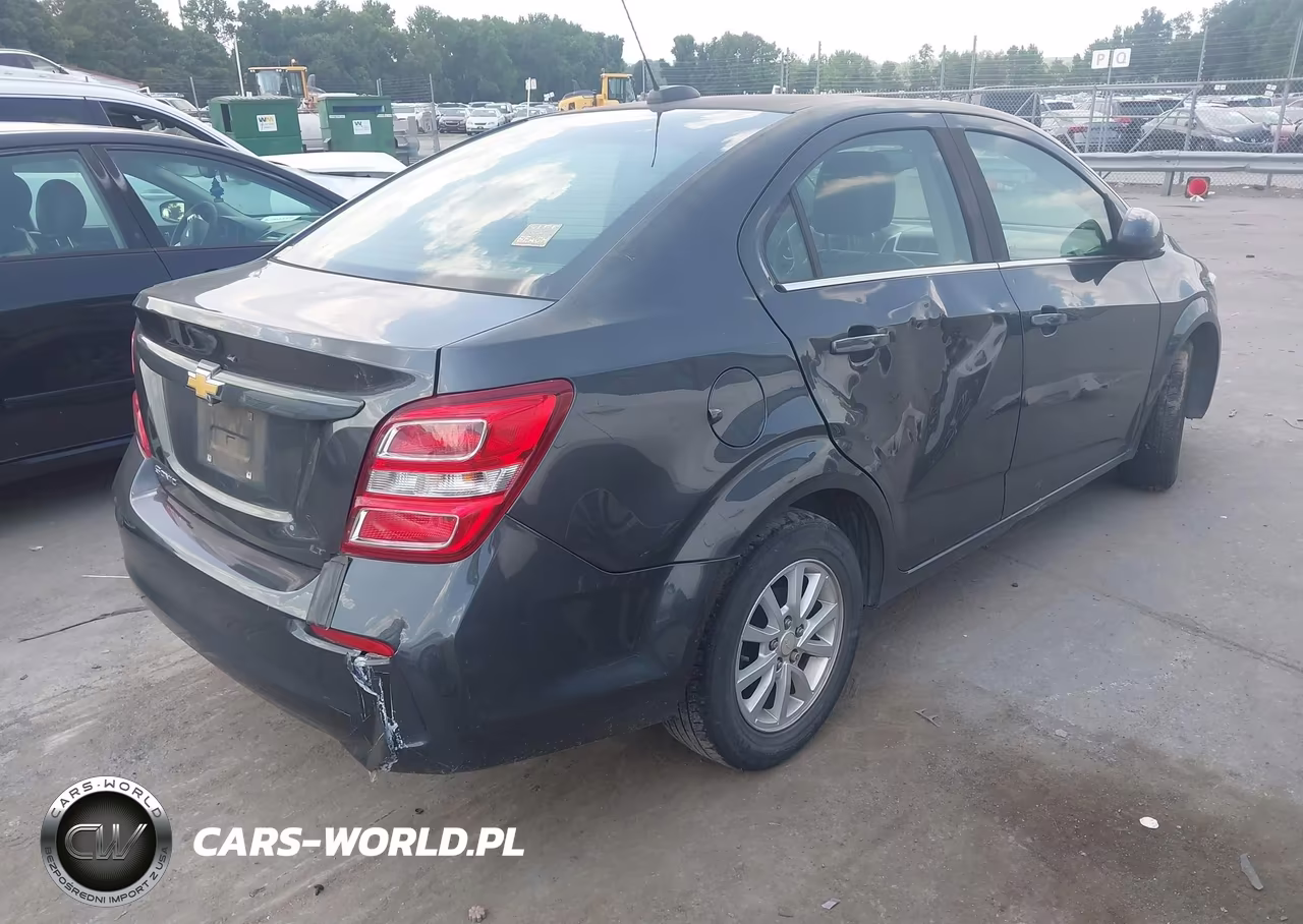 2018 Chevrolet Sonic Lt Auto VIN:1G1JD5SH9J4101727 - 4
