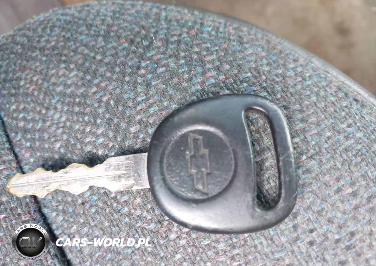 2001 Chevrolet Express VIN:1GAHG39R511125064 - 11