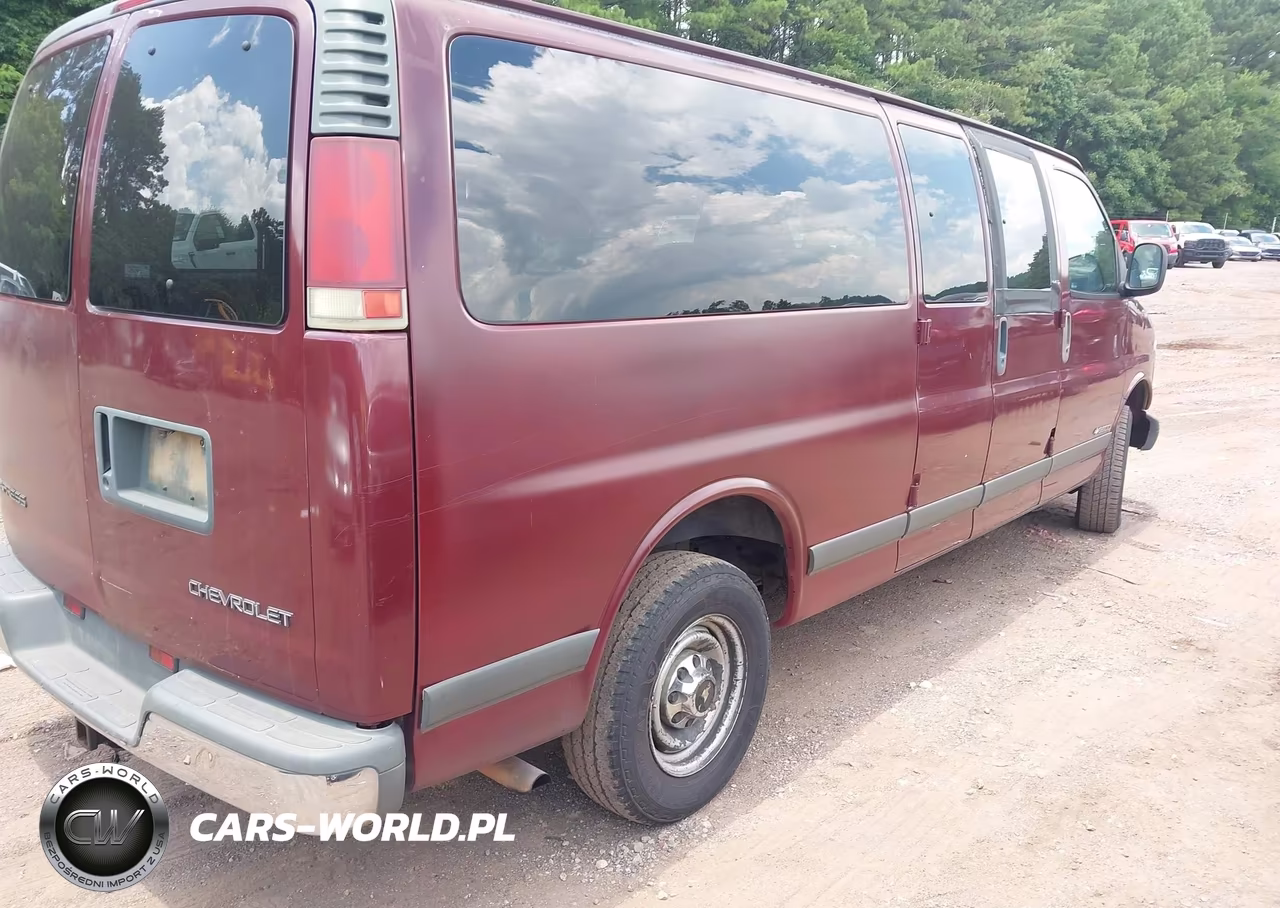 2001 Chevrolet Express VIN:1GAHG39R511125064 - 4