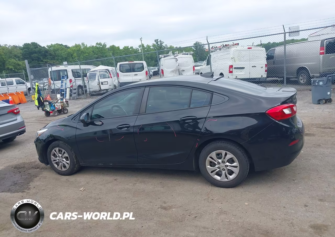 2019 Chevrolet Cruze Ls VIN:1G1BC5SMXK7125622 - 14