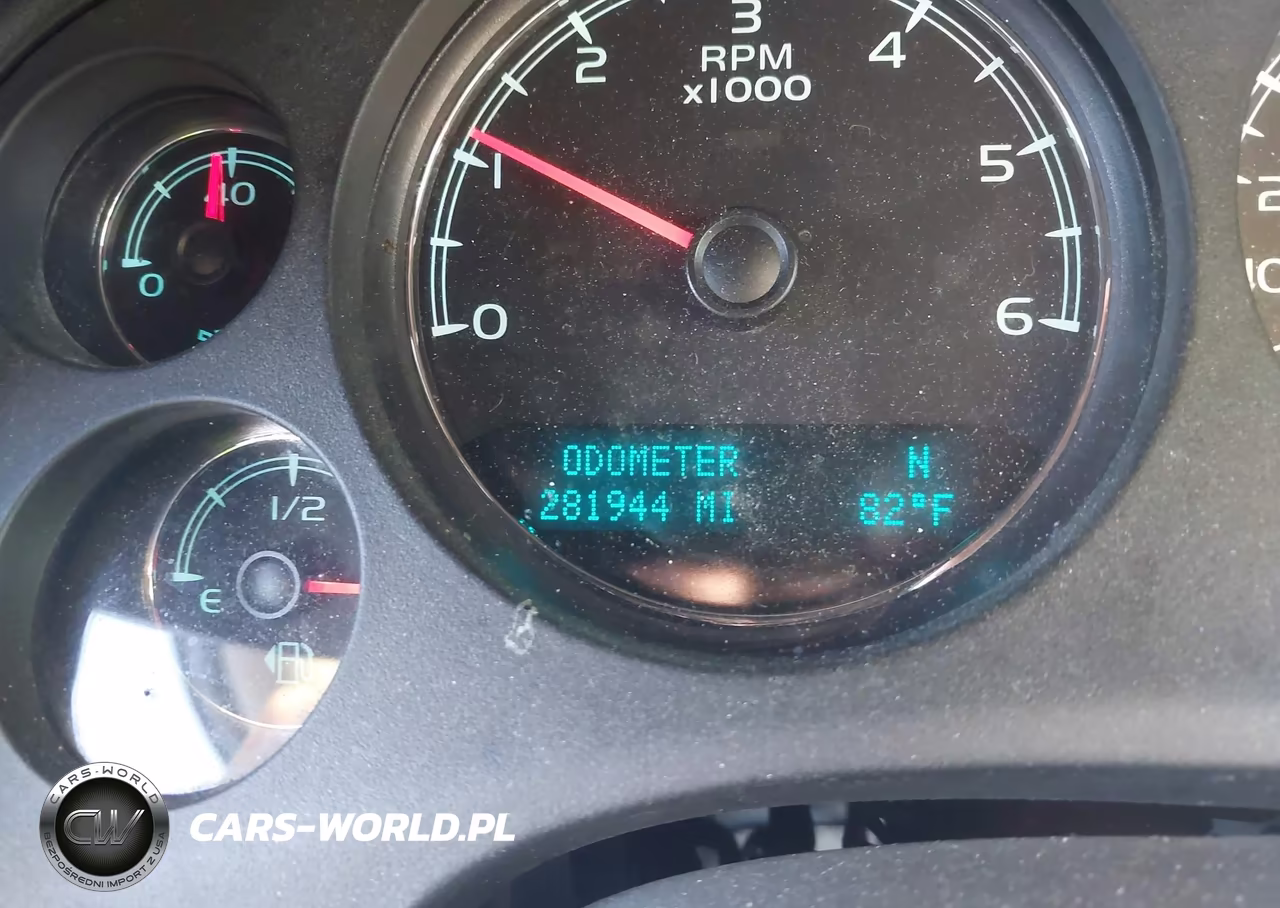 2012 Chevrolet Tahoe Lt VIN:1GNSCBE05CR126625 - 15