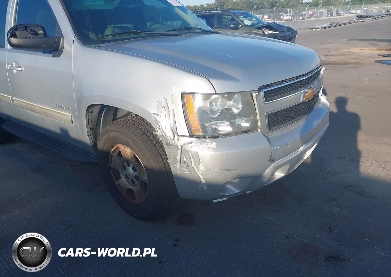 2012 Chevrolet Tahoe Lt VIN:1GNSCBE05CR126625 - 17