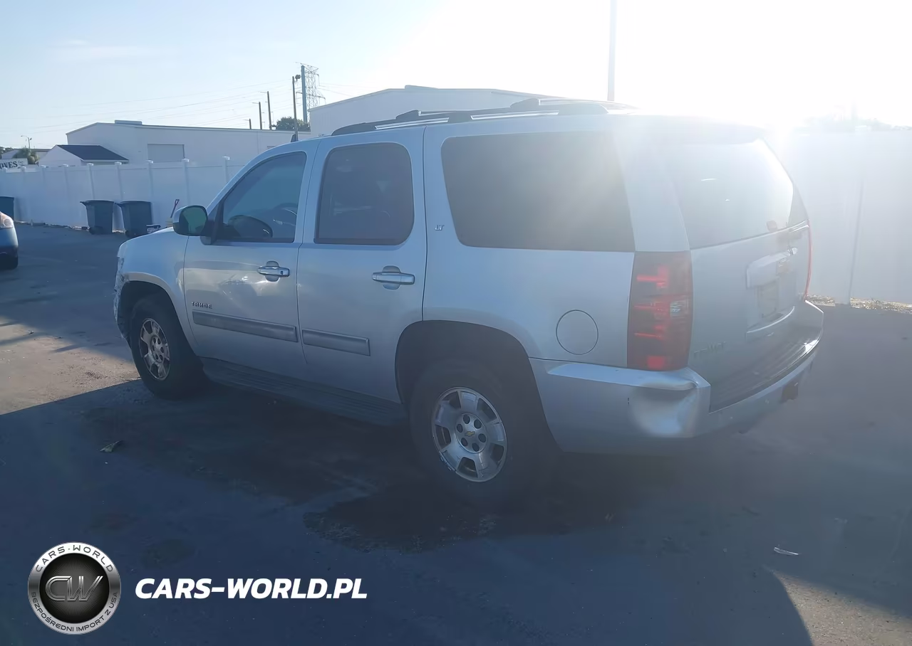2012 Chevrolet Tahoe Lt VIN:1GNSCBE05CR126625 - 3