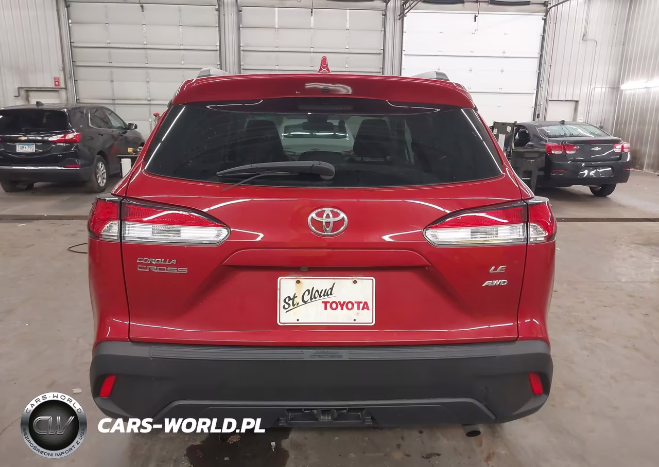 2022 Toyota Corolla Cross Le VIN:7MUBAABG7NV032315 - 17