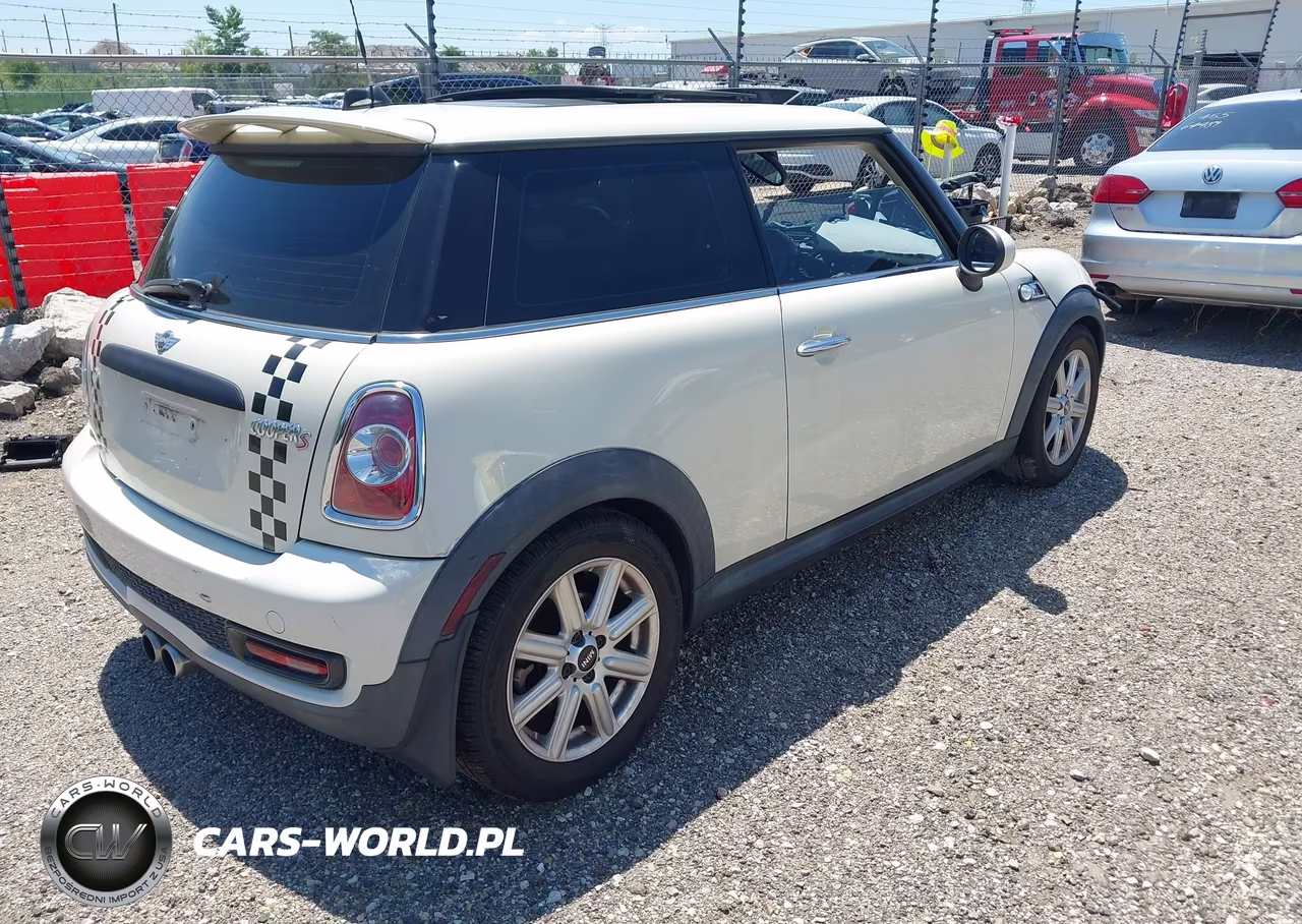 2011 Mini Cooper S VIN:WMWSV3C57BTY14051 - 4