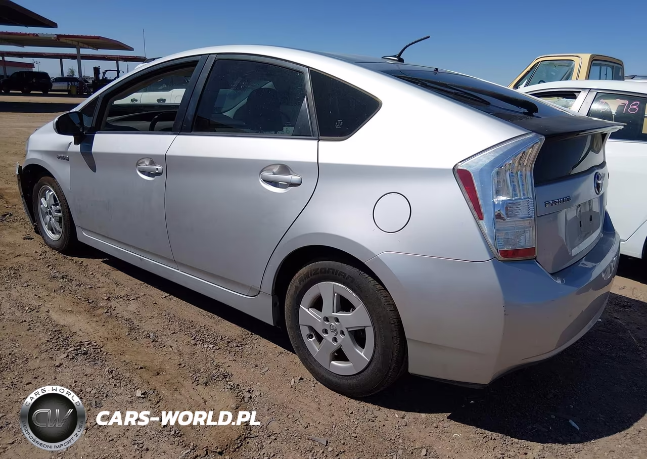 2011 Toyota Prius Two VIN:JTDKN3DU3B1474241 - 3