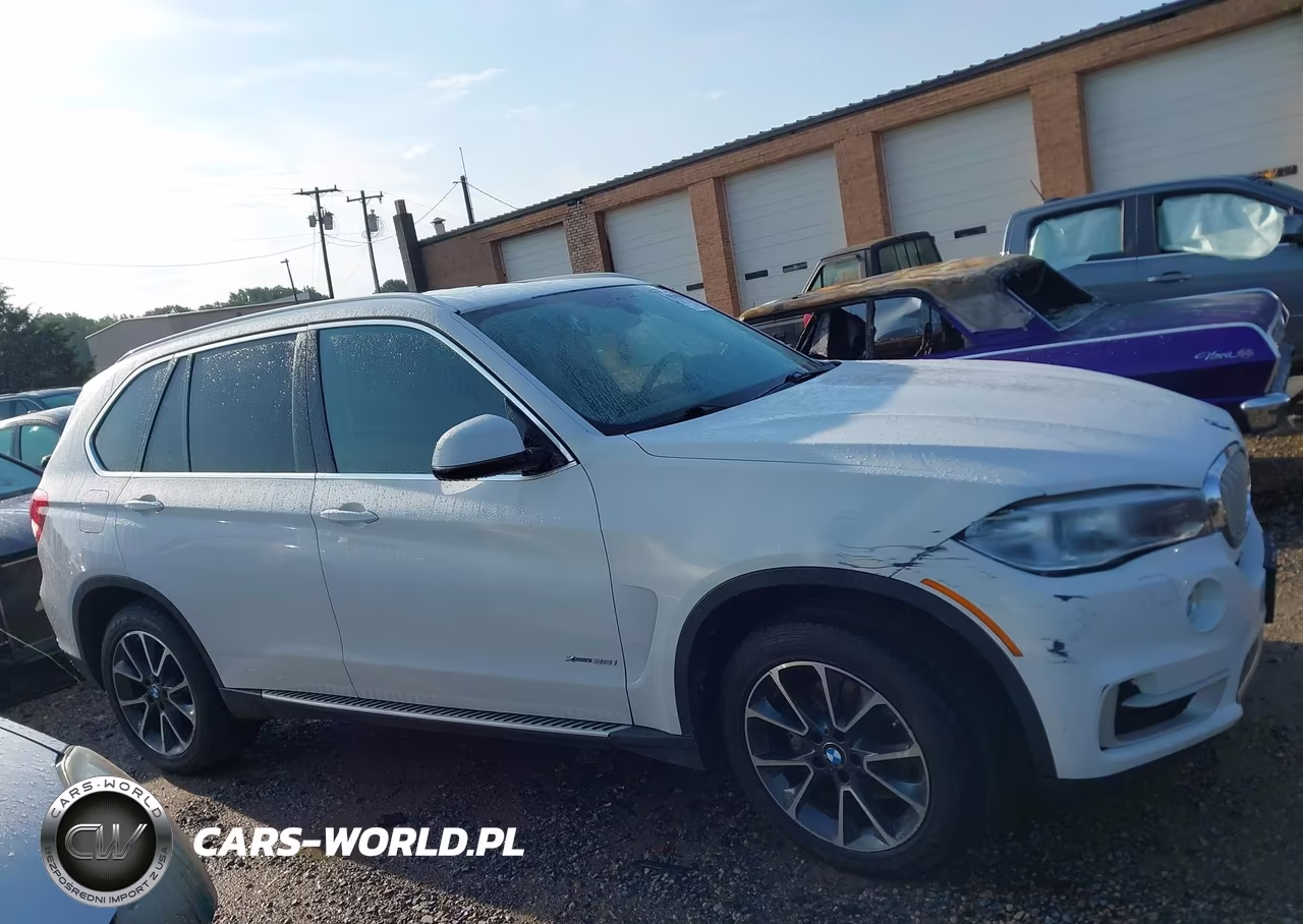 2015 BMW X5 xDrive35I VIN:5UXKR0C56F0P05544 - 13