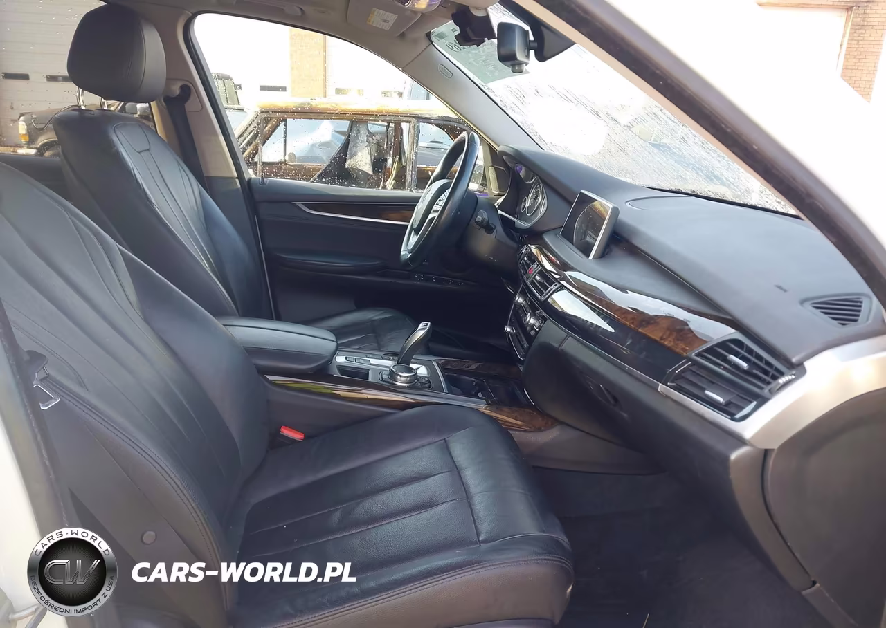 2015 BMW X5 xDrive35I VIN:5UXKR0C56F0P05544 - 5