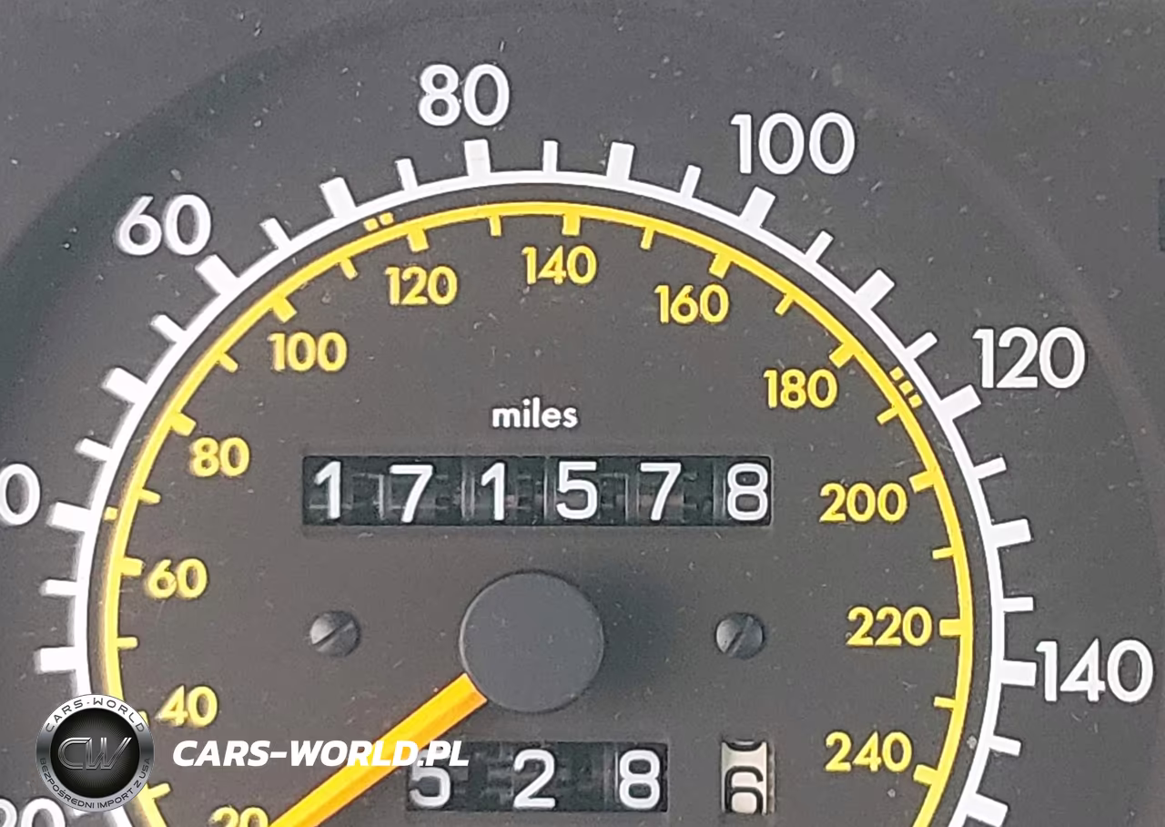 1995 Mercedes-Benz E 320 Base-320 Special VIN:WDBEA32E7SC240952 - 16