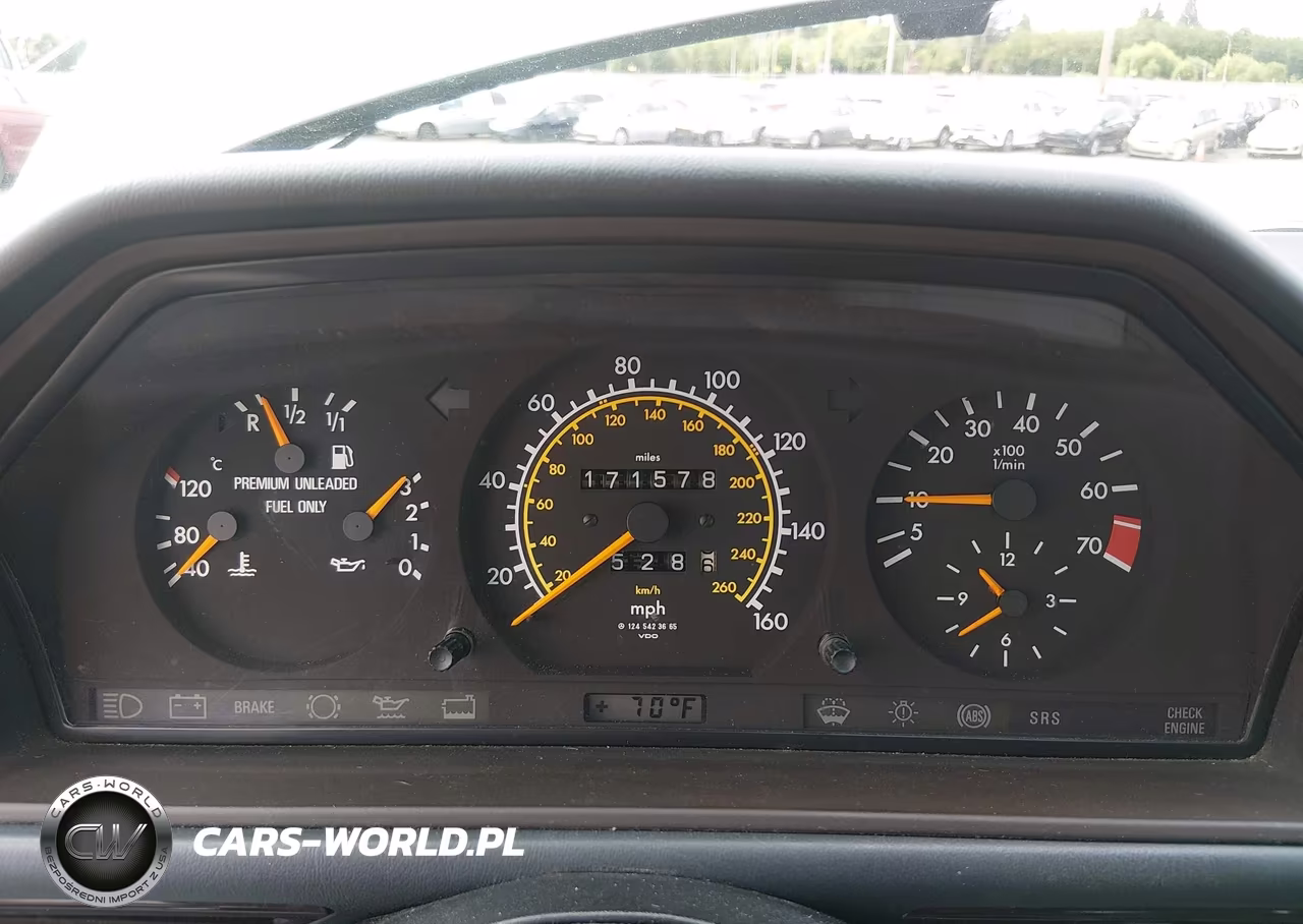 1995 Mercedes-Benz E 320 Base-320 Special VIN:WDBEA32E7SC240952 - 7