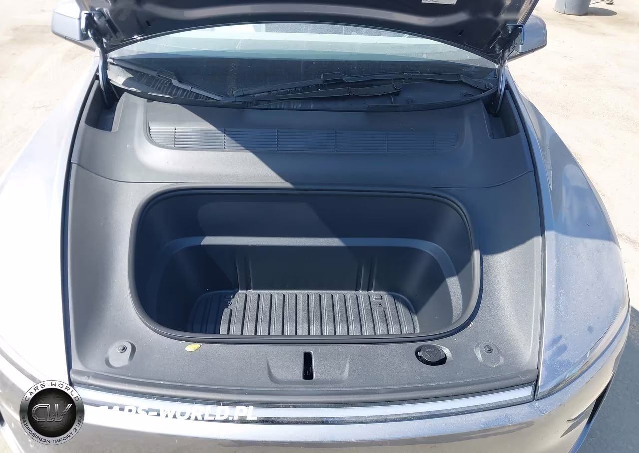 2026 Tesla Model Y All-Wheel Drive-Long Range Launch Series-Premium All-Wheel Drive VIN:7SAYGDEE1TF439758 - 10