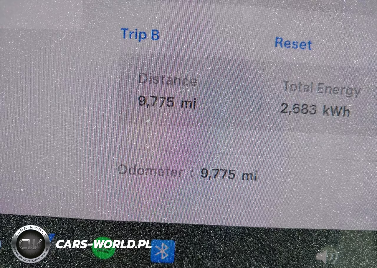 2026 Tesla Model Y All-Wheel Drive-Long Range Launch Series-Premium All-Wheel Drive VIN:7SAYGDEE1TF439758 - 17