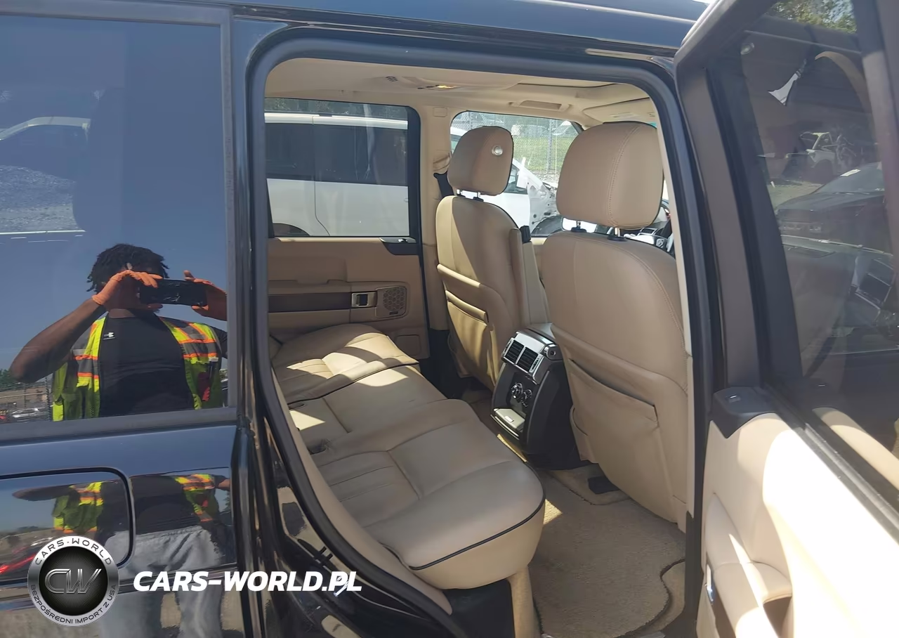 2010 Land Rover Range Rover Hse VIN:SALME1D43AA320701 - 8