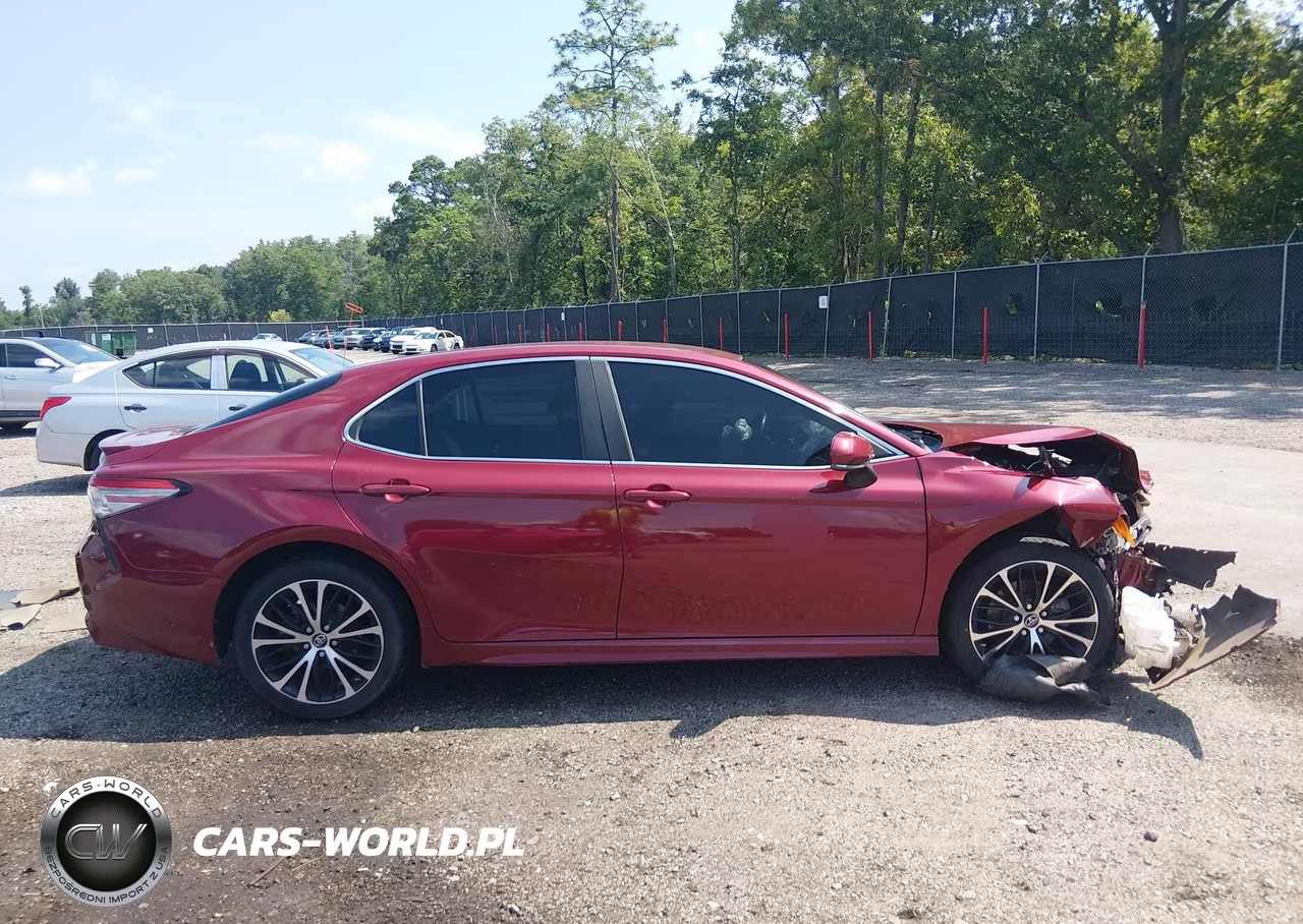 2018 Toyota Camry Se VIN:4T1B11HK7JU589359 - 14