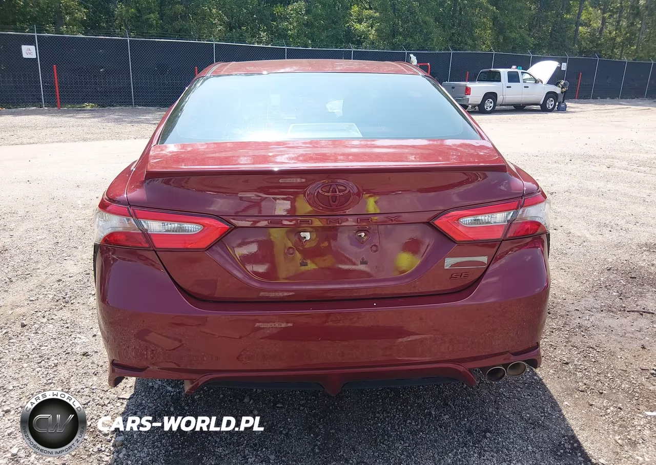 2018 Toyota Camry Se VIN:4T1B11HK7JU589359 - 17