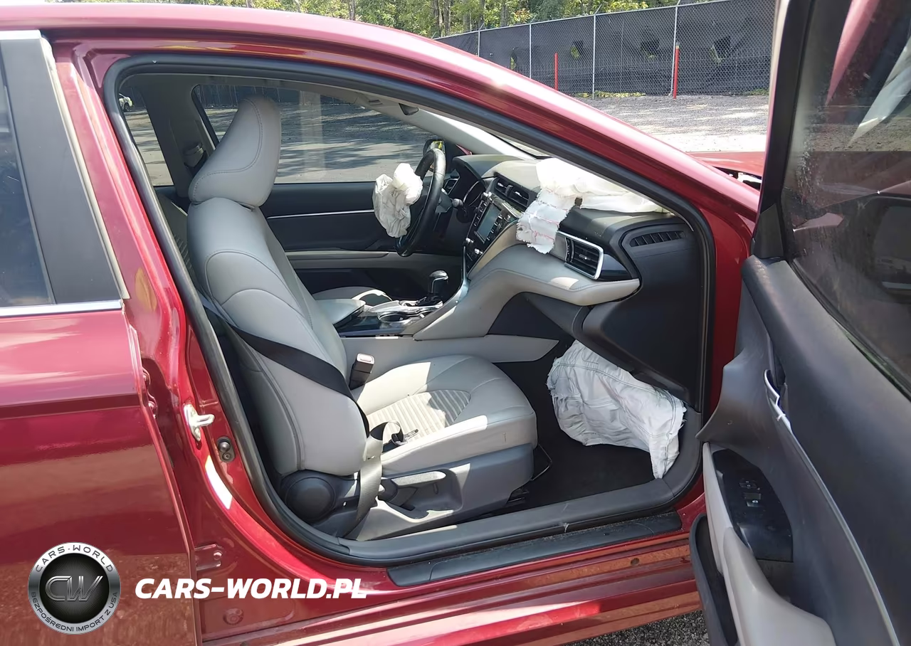 2018 Toyota Camry Se VIN:4T1B11HK7JU589359 - 5