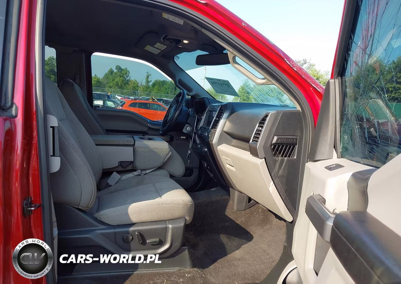 2019 Ford F-150 Xlt VIN:1FTFX1E51KFA11914 - 5