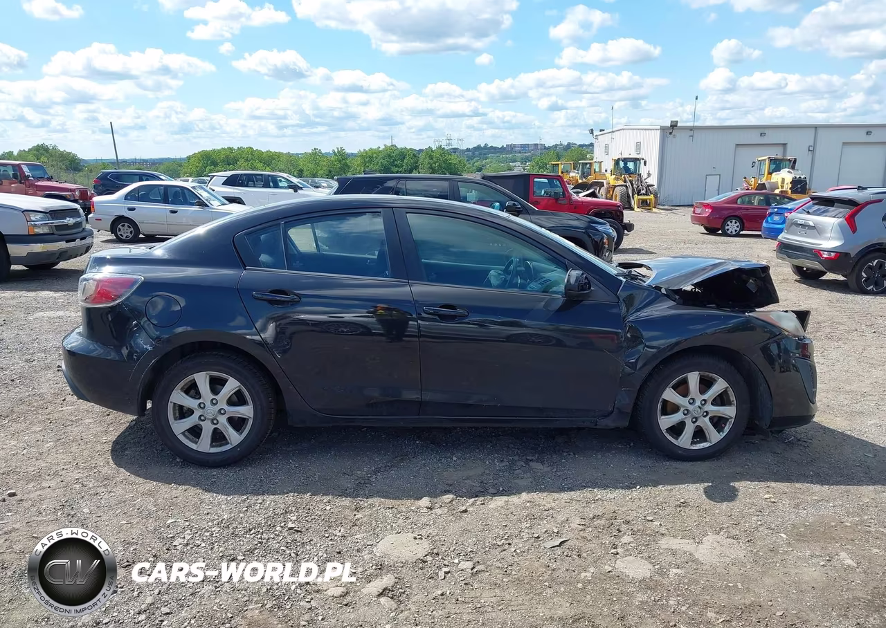 2010 Mazda Mazda3 I Touring VIN:JM1BL1SG6A1284276 - 13