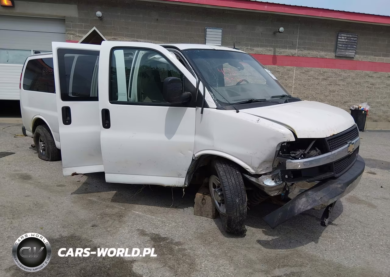 2015 Chevrolet Express 3500 Lt