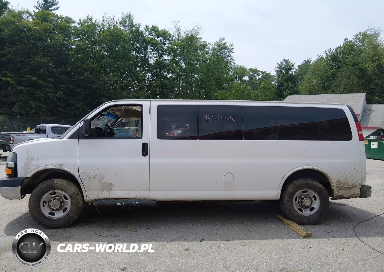 2015 Chevrolet Express 3500 Lt VIN:1GAZG1FF6F1276196 - 14