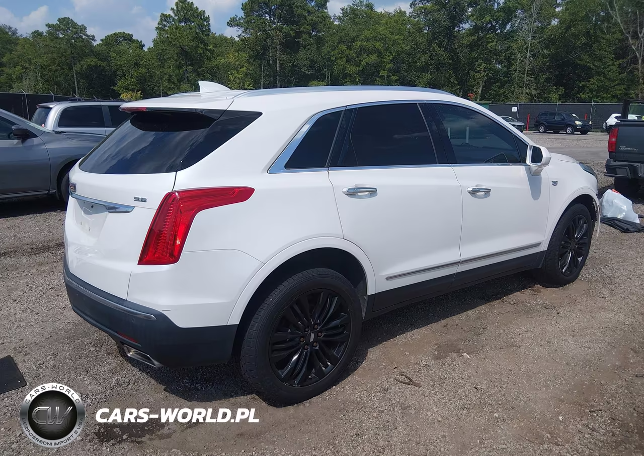 2017 Cadillac Xt5 Premium Luxury VIN:1GYKNCRS6HZ139387 - 4