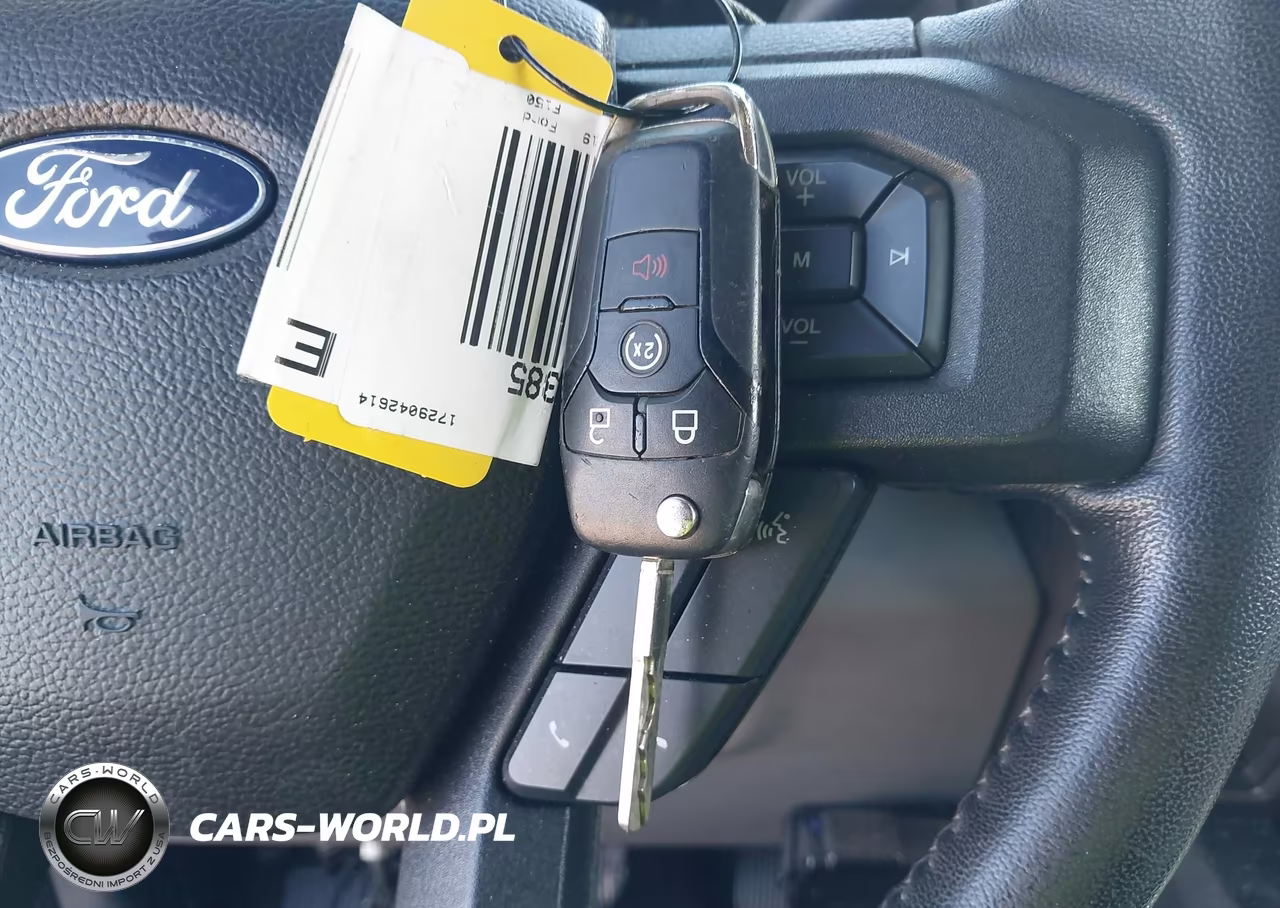 2019 Ford F-150 Xlt VIN:1FTEW1E44KKF15385 - 10