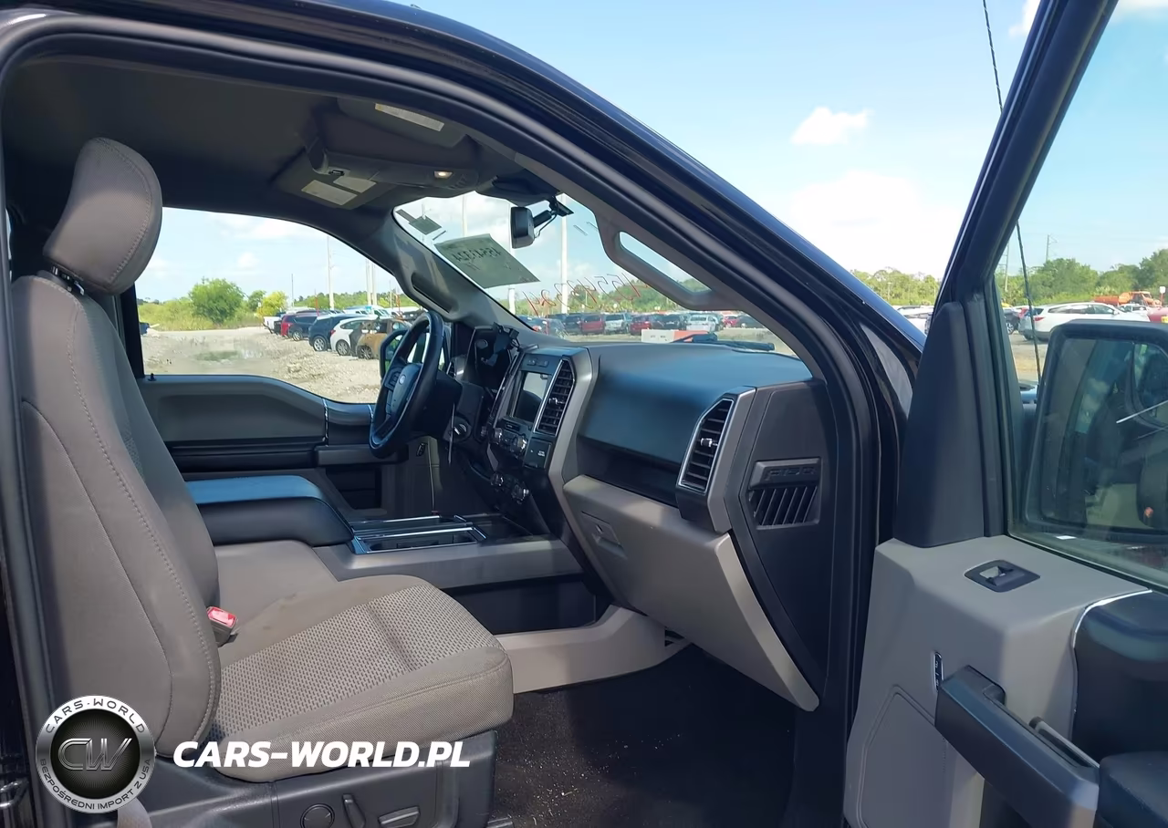2019 Ford F-150 Xlt VIN:1FTEW1E44KKF15385 - 5