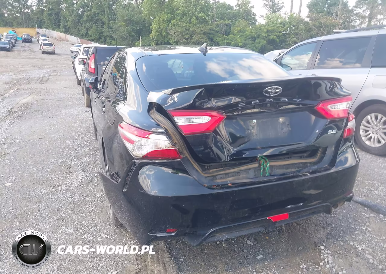 2020 Toyota Camry Se VIN:4T1G11AK0LU504056 - 3