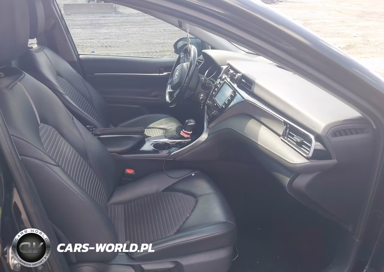 2020 Toyota Camry Se VIN:4T1G11AK0LU504056 - 5