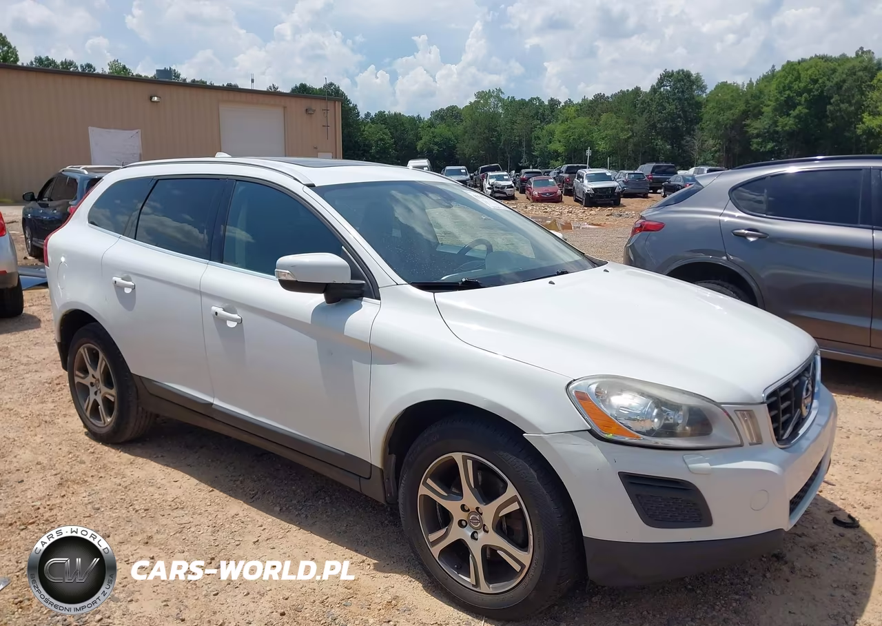 2011 Volvo Xc60 T6-T6 R-Design