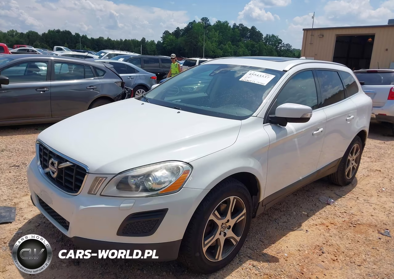 2011 Volvo Xc60 T6-T6 R-Design VIN:YV4902DZ3B2218398 - 2