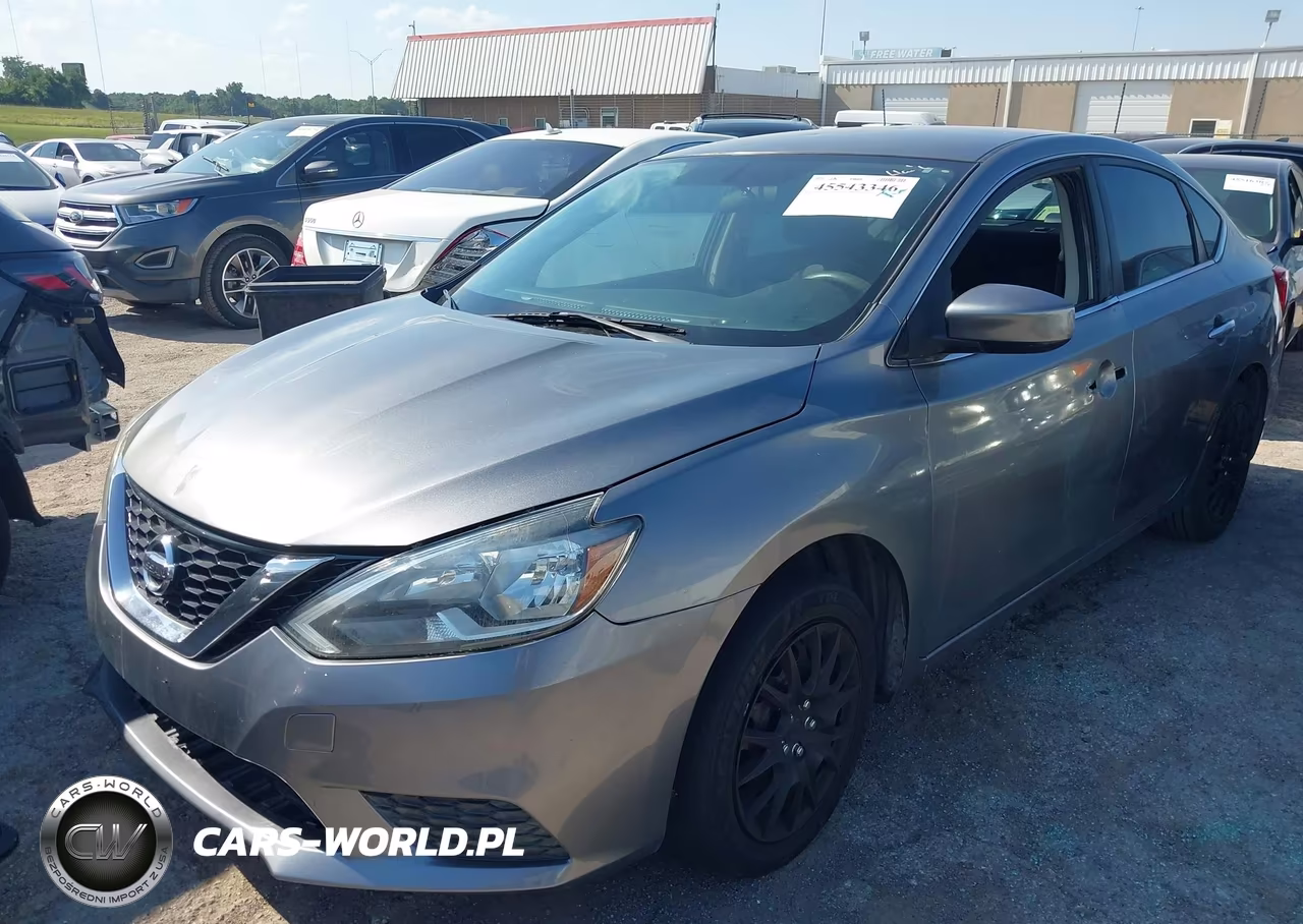 2017 Nissan Sentra S VIN:3N1AB7AP1HY331323 - 2