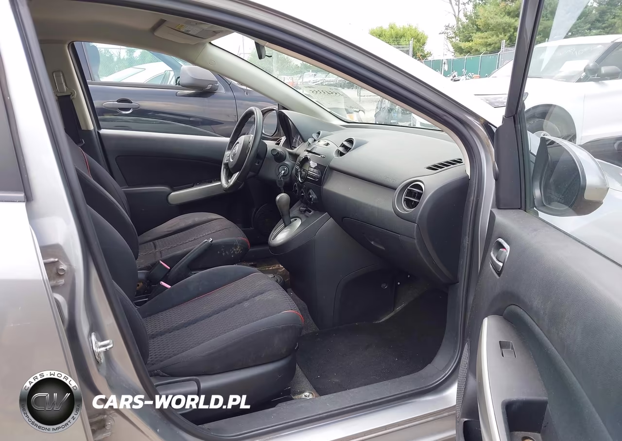 2012 Mazda Mazda2 Touring VIN:JM1DE1LZ7C0141932 - 5