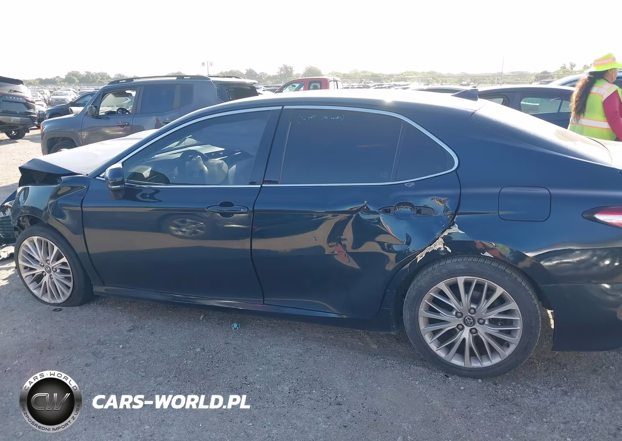 2020 Toyota Camry Xle VIN:4T1F11AK2LU878745 - 14