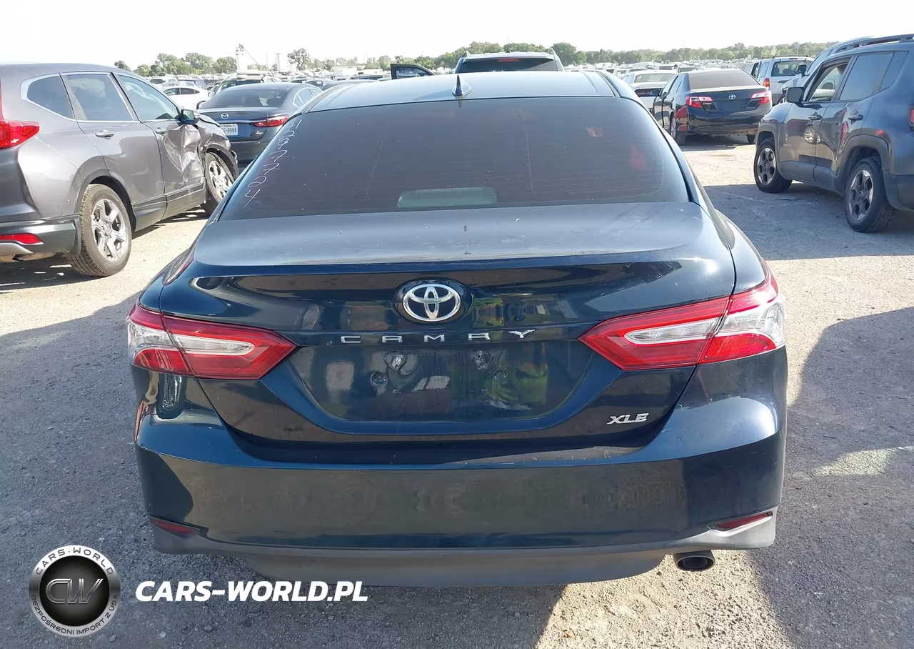 2020 Toyota Camry Xle VIN:4T1F11AK2LU878745 - 16