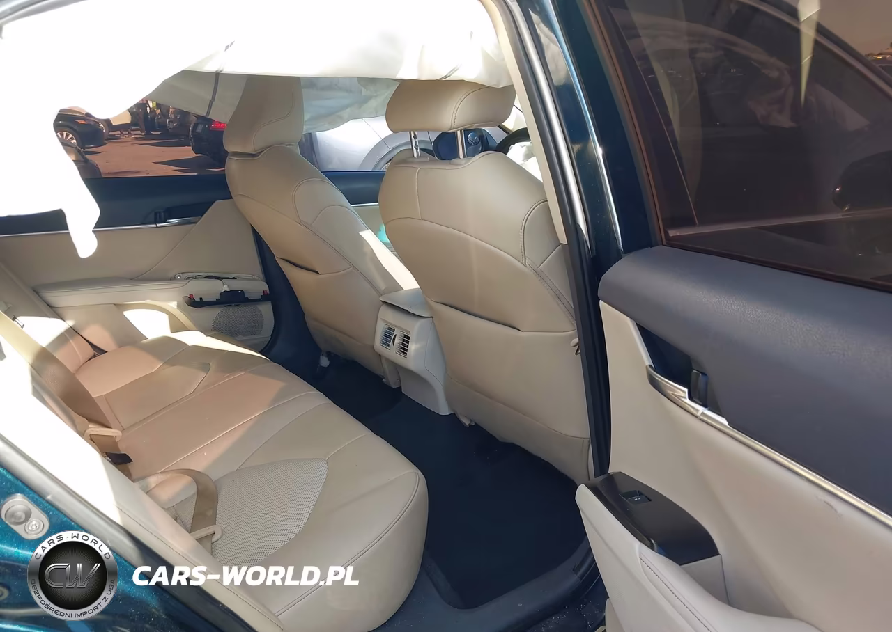 2020 Toyota Camry Xle VIN:4T1F11AK2LU878745 - 8