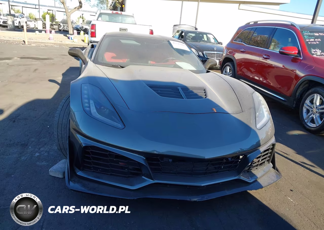 2018 Chevrolet Corvette Z06 VIN:1G1YS2D6XJ5601419 - 13