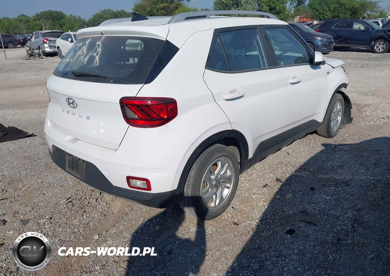 2020 Hyundai Venue Sel VIN:KMHRC8A36LU029694 - 4