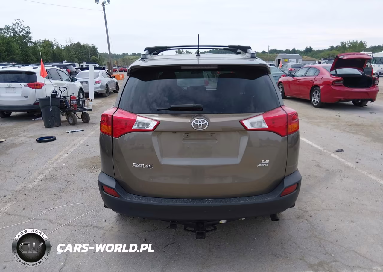 2015 Toyota Rav4 Le VIN:2T3BFREV2FW251221 - 17