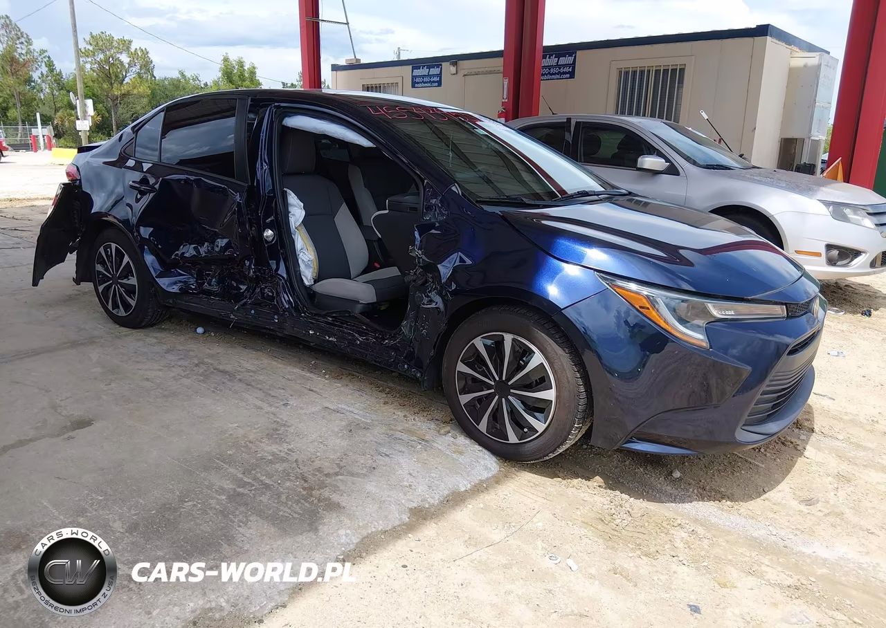 2023 Toyota Corolla Le – zdjęcie 1 z 17