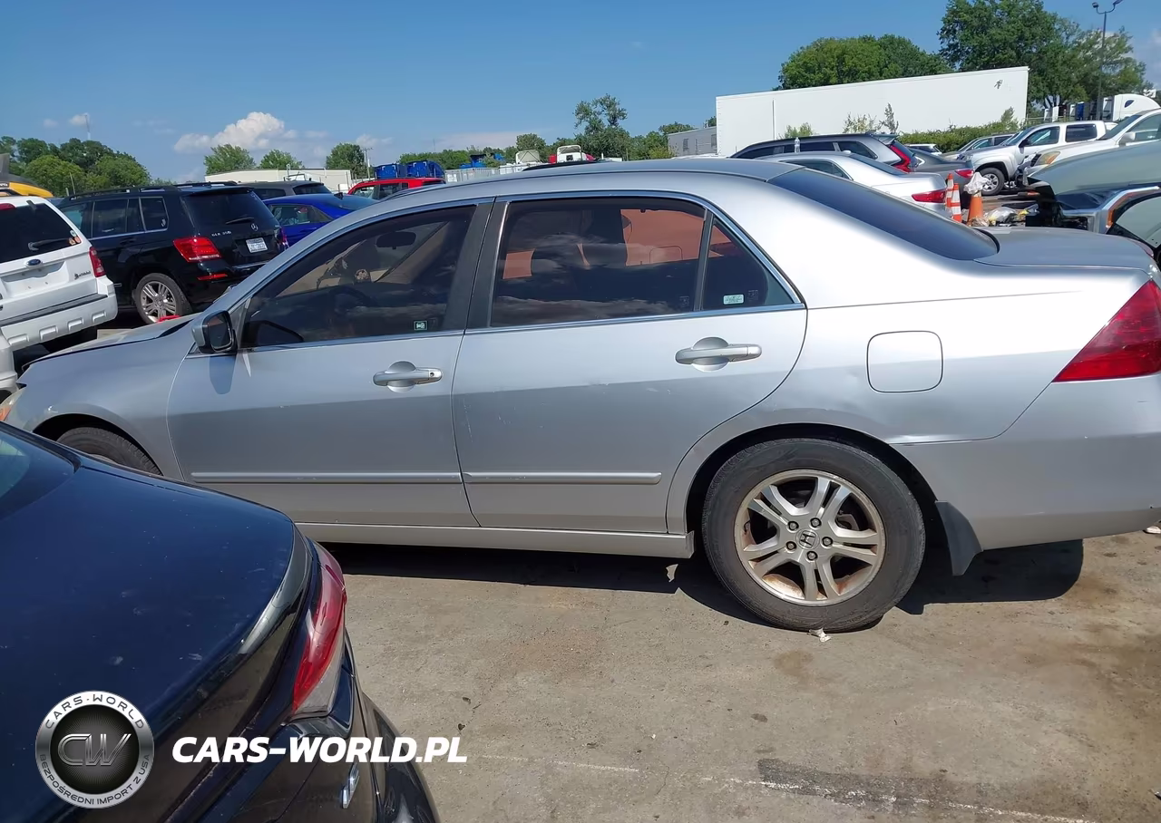 2007 Honda Accord 2.4 Se VIN:JHMCM56397C020318 - 14