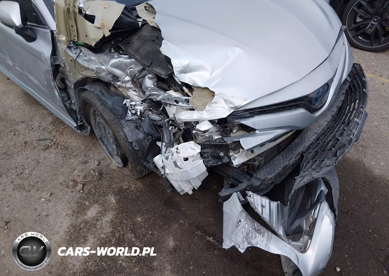 2020 Toyota Camry Le Hybrid VIN:4T1C31AK2LU519859 - 6