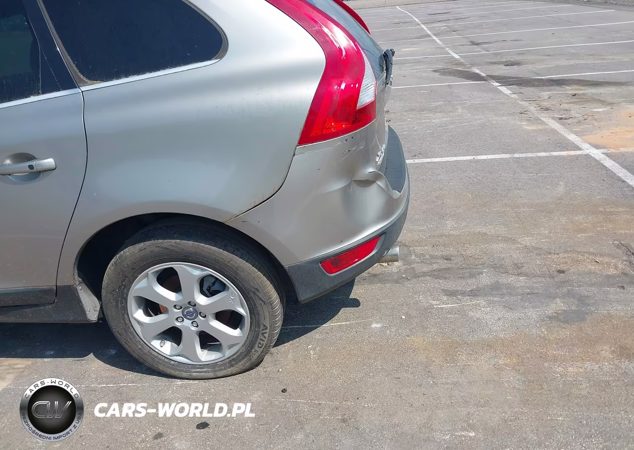 2013 Volvo Xc60 3.2-3.2 Platinum-3.2 Premier-3.2 Premier Plus VIN:YV4952DL8D2382794 - 11