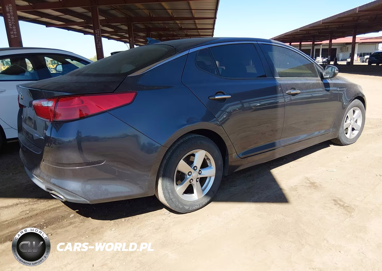 2015 Kia Optima Lx VIN:KNAGM4A75F5621622 - 4