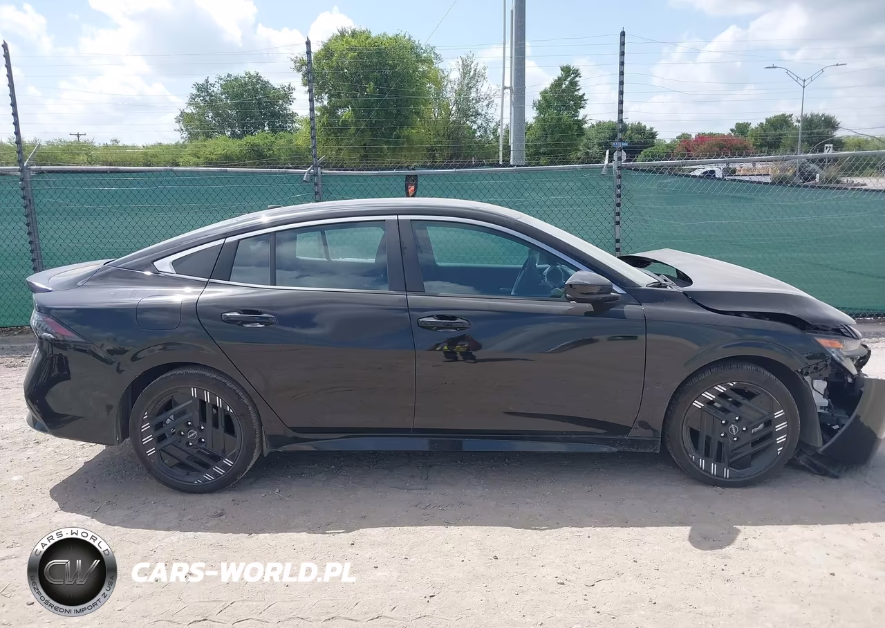 2026 Nissan Sentra Sr VIN:3N1AB9DV7TY250826 - 13