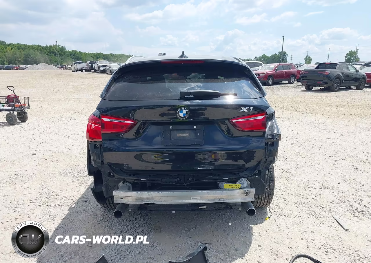 2017 BMW X1 xDrive28I VIN:WBXHT3Z33H4A53570 - 17