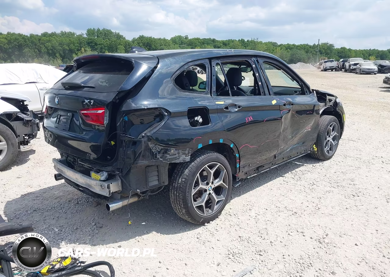 2017 BMW X1 xDrive28I VIN:WBXHT3Z33H4A53570 - 4