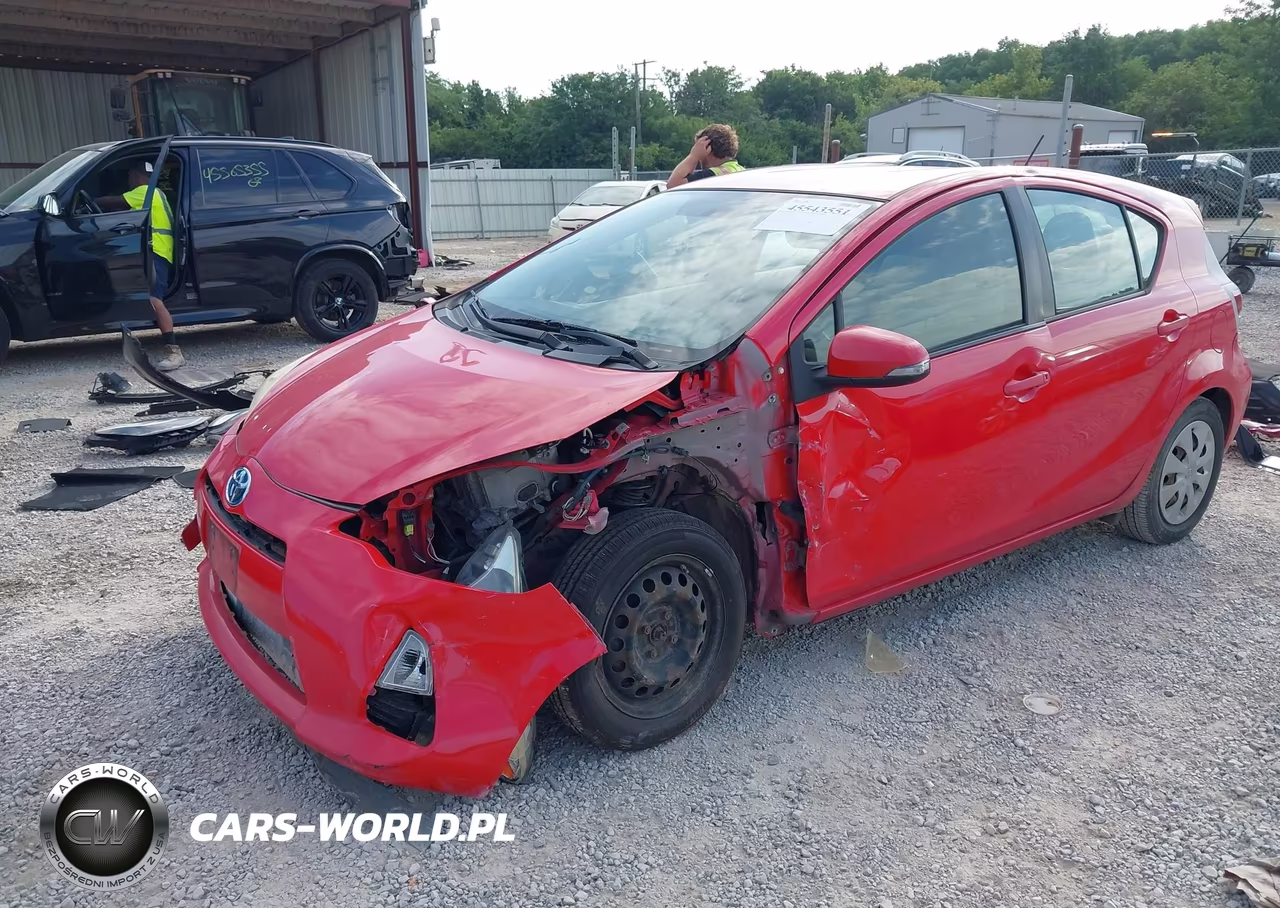 2012 Toyota Prius C One VIN:JTDKDTB35C1508100 - 6